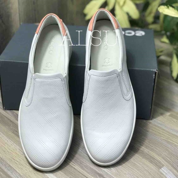 NWT ECCO Aimee Perforate Slip On White Leather - Picture 4 of 8